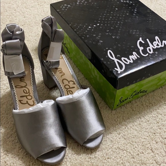 Sam Edelman grey satin heels - Picture 2 of 4